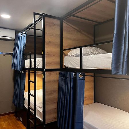 Hostel Estrella 20 Madrid Luaran gambar