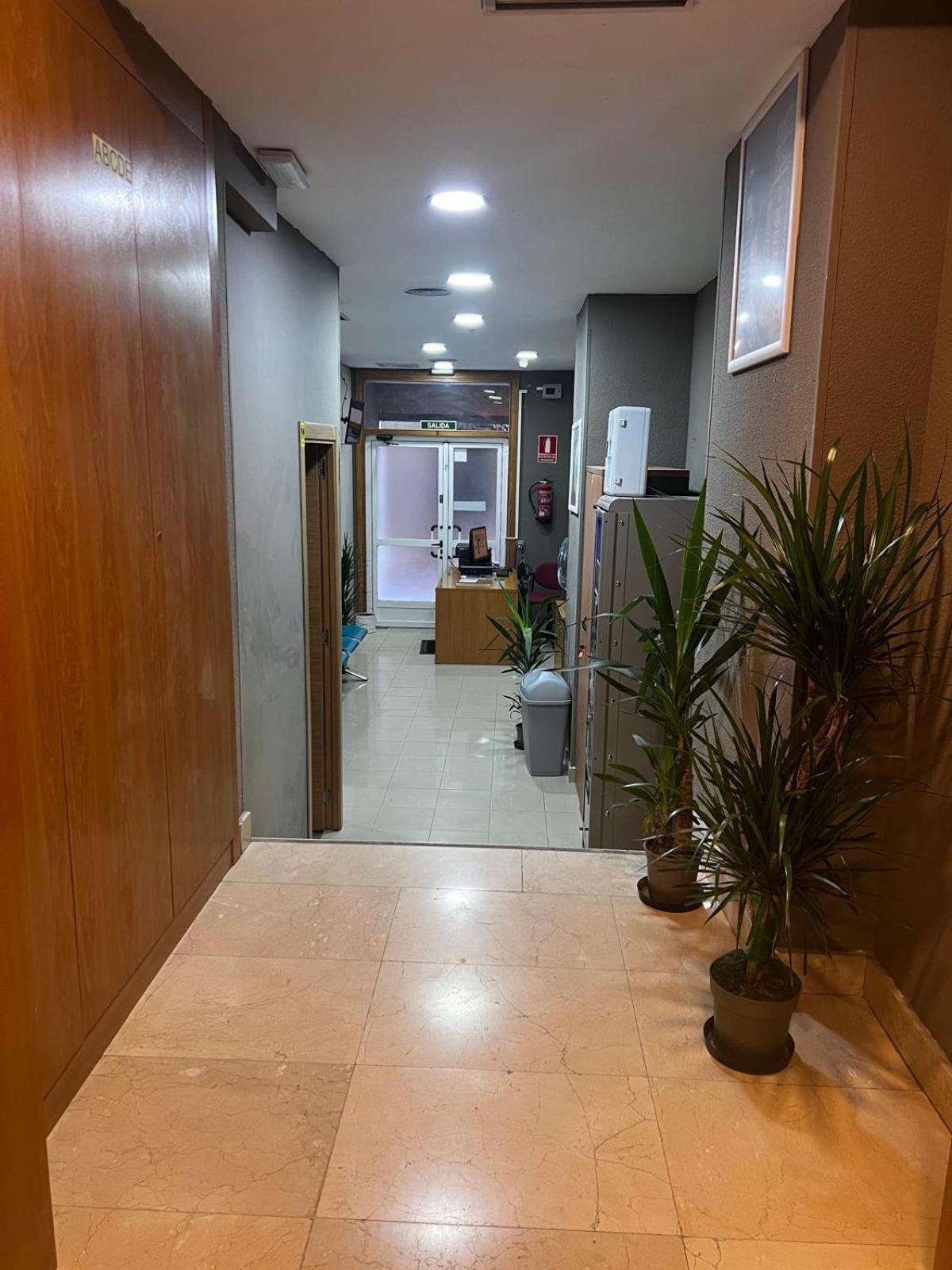 Hostel Estrella 20 Madrid Luaran gambar